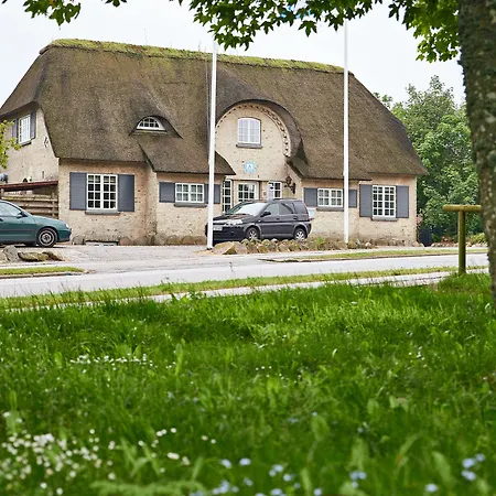 Danhostel Rebild אכסניה *